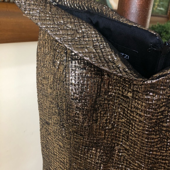 Mia Paluzzi Gold formal gown - Picture 3 of 3